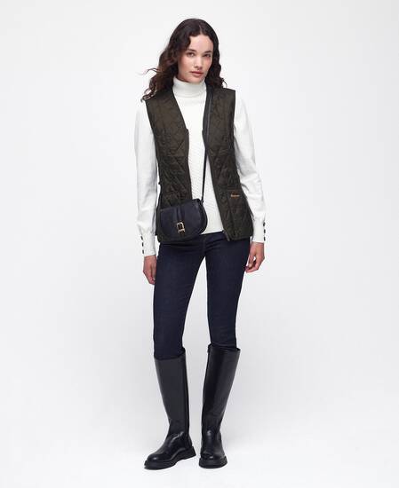 Betty Interactive Liner 