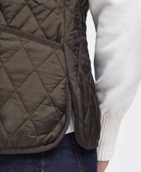 Betty Interactive Liner 