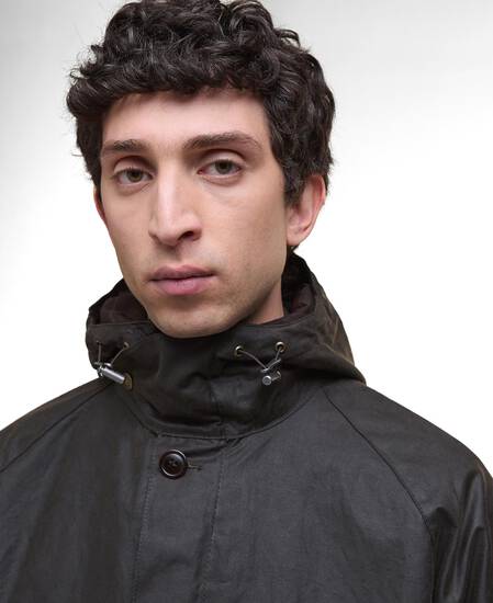 Re-Engineered Endurance Mountain Waxed Parka Olive